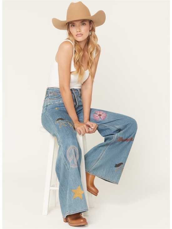 Wrangler Denim - Like New Wrangler X Lainey Wilson High Rise Jeans